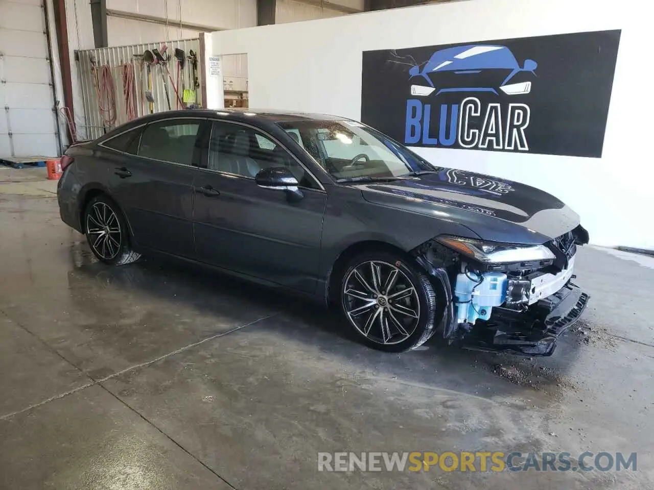 4 Photograph of a damaged car 4T1HZ1FBXNU086100 TOYOTA AVALON 2022