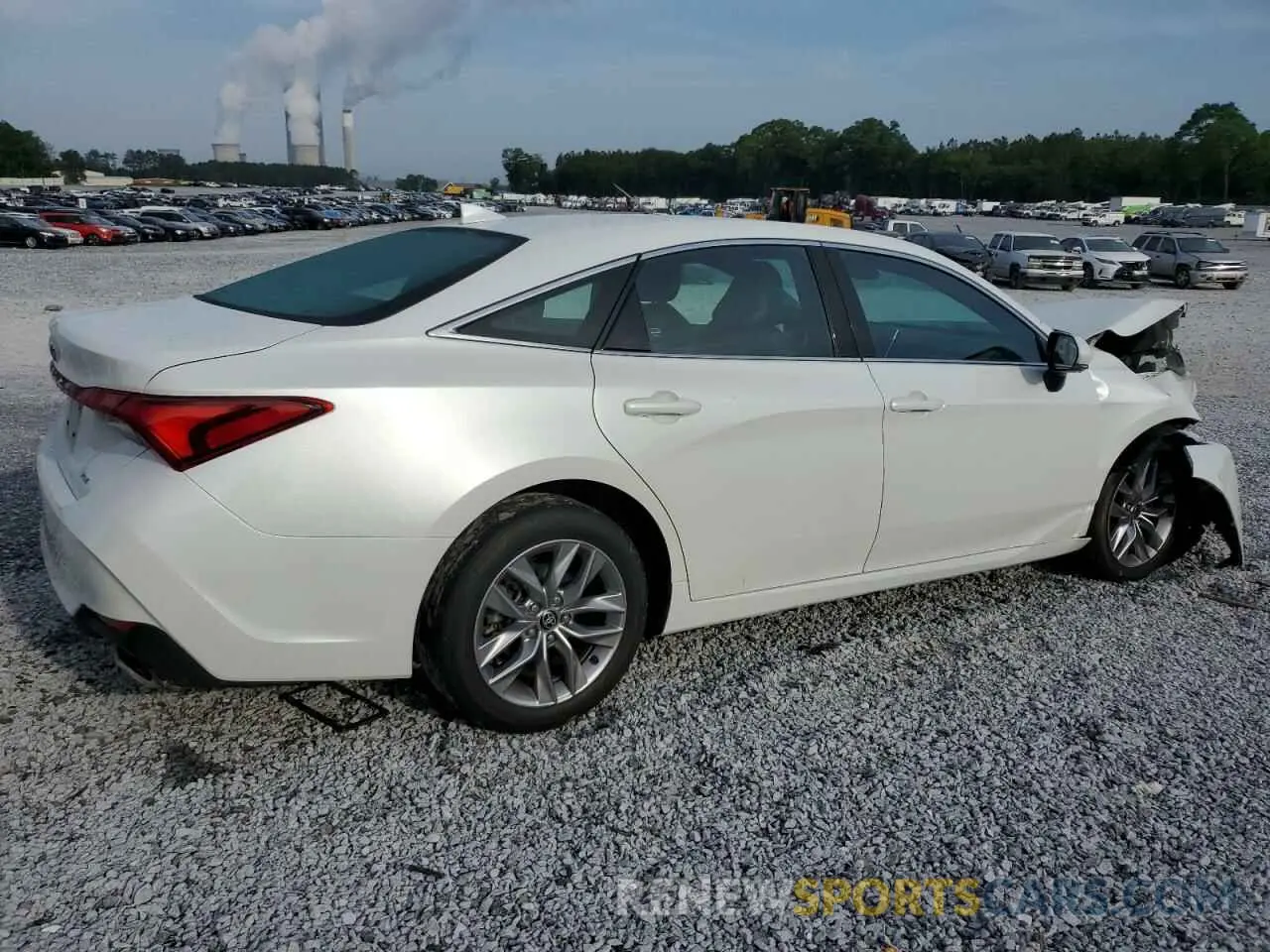 3 Photograph of a damaged car 4T1JZ1FB0NU071218 TOYOTA AVALON 2022