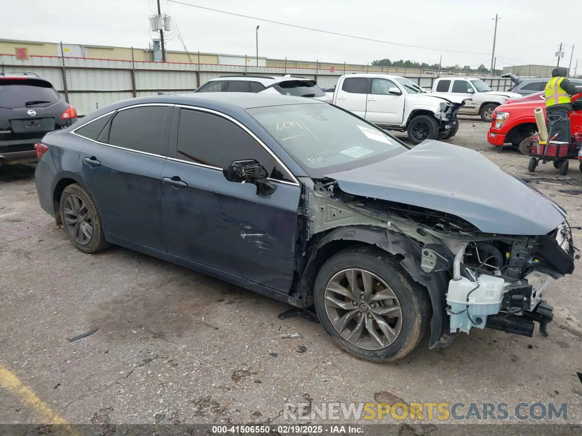 1 Фотография поврежденного автомобиля 4T1JZ1FB2NU073049 TOYOTA AVALON 2022