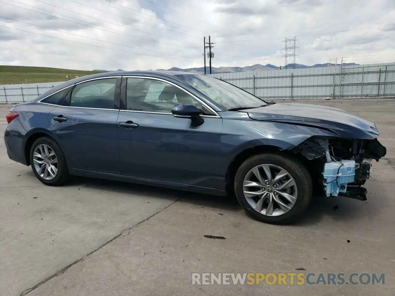 4 Фотография поврежденного автомобиля 4T1JZ1FB4NU082917 TOYOTA AVALON 2022