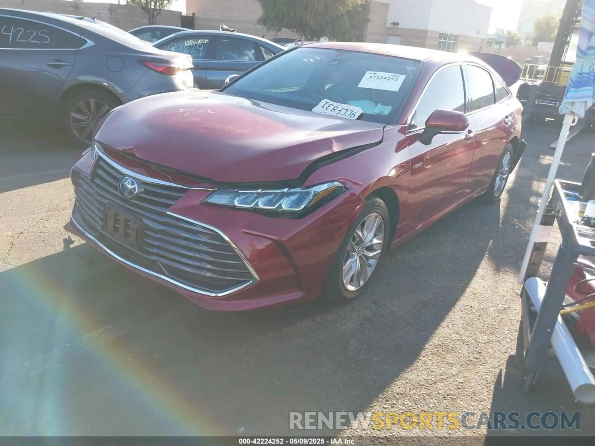 2 Фотография поврежденного автомобиля 4T1B21FB1KU004289 TOYOTA AVALON HYBRID 2019