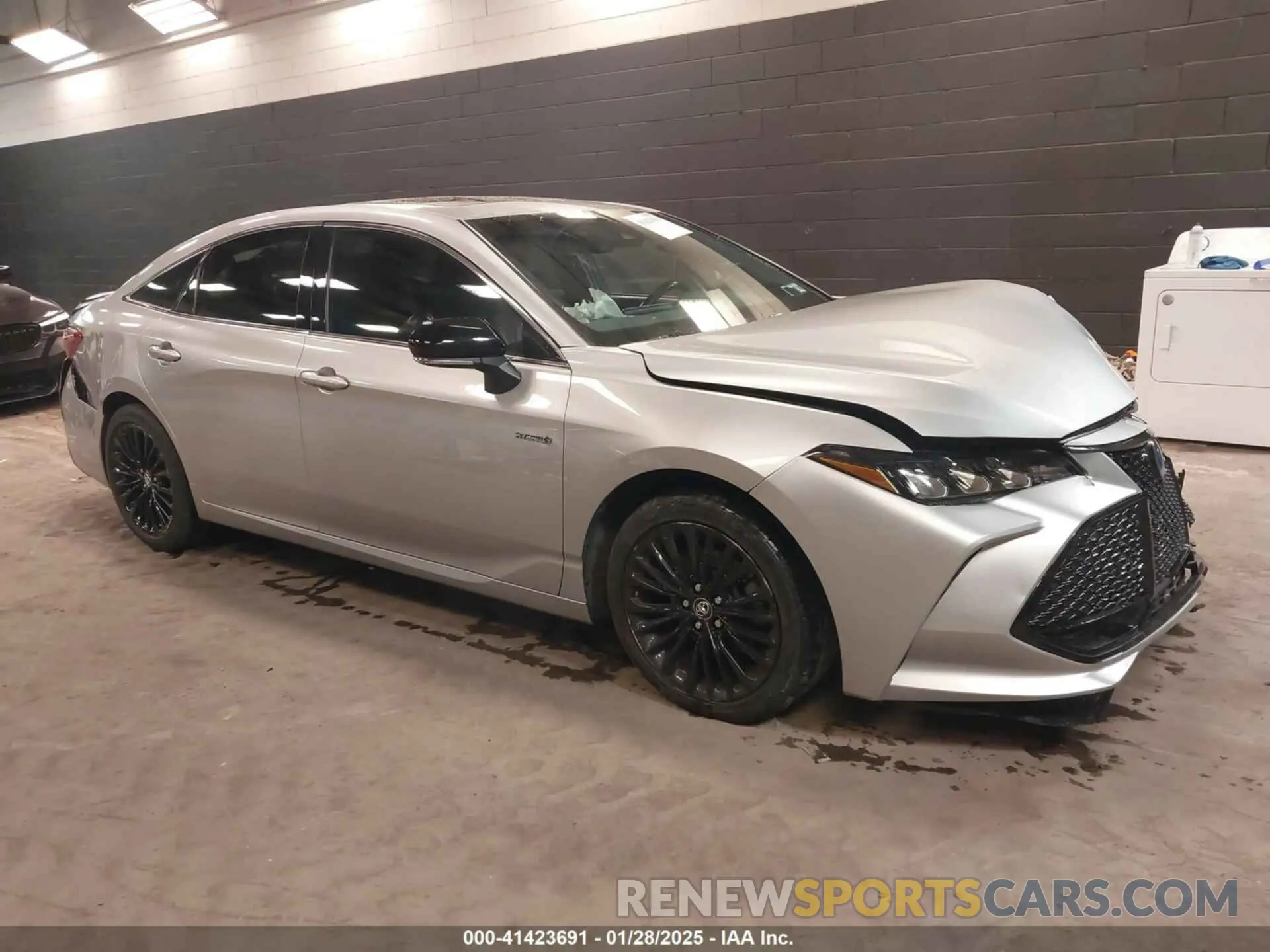 1 Фотография поврежденного автомобиля 4T1B21FB2KU002177 TOYOTA AVALON HYBRID 2019