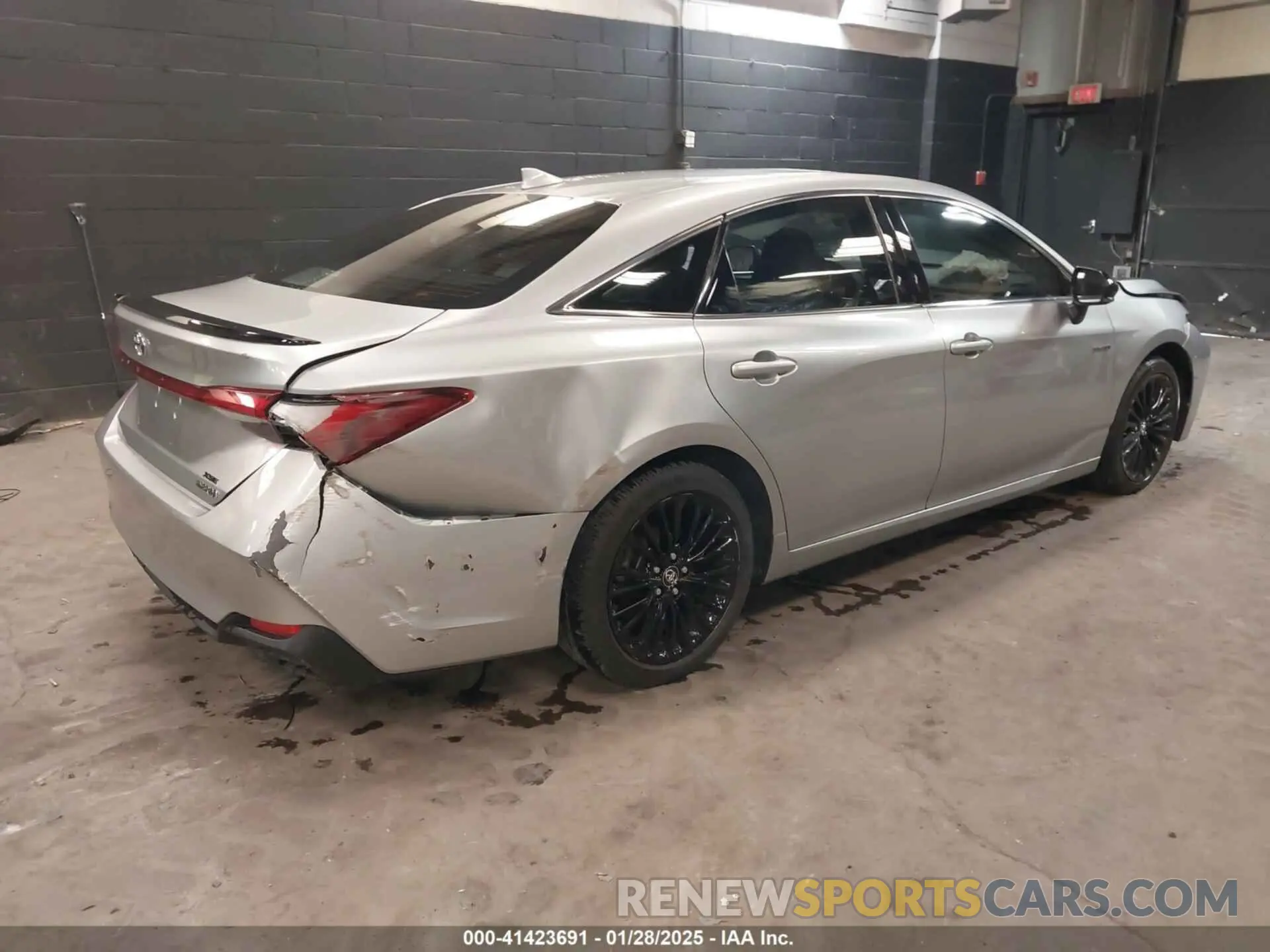 4 Фотография поврежденного автомобиля 4T1B21FB2KU002177 TOYOTA AVALON HYBRID 2019