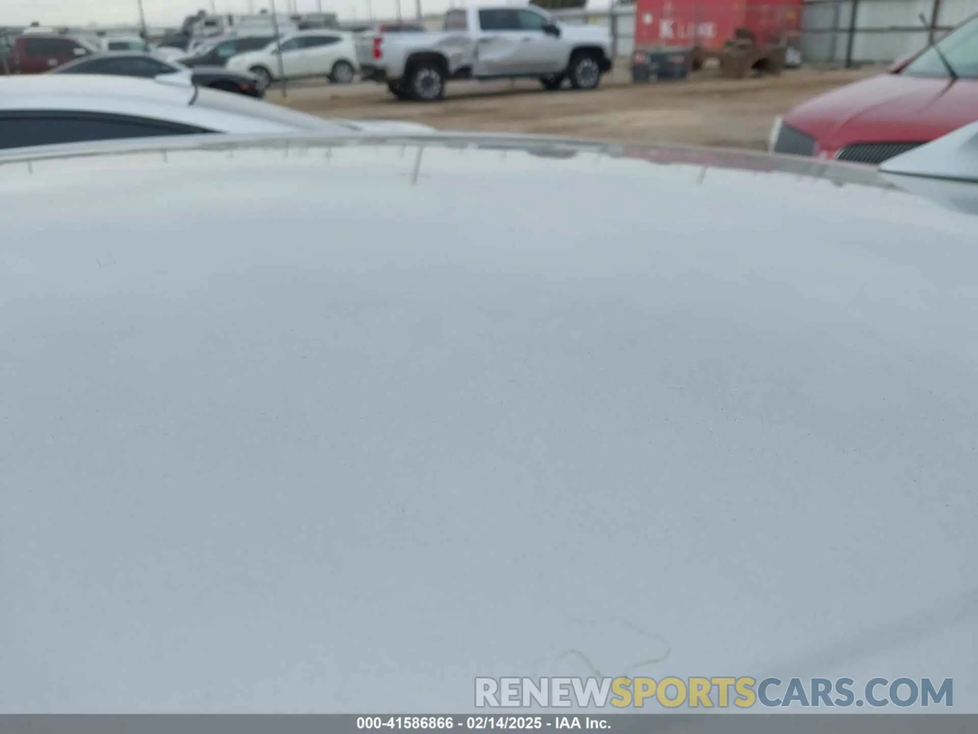 17 Photograph of a damaged car 4T1B21FB2KU005306 TOYOTA AVALON HYBRID 2019