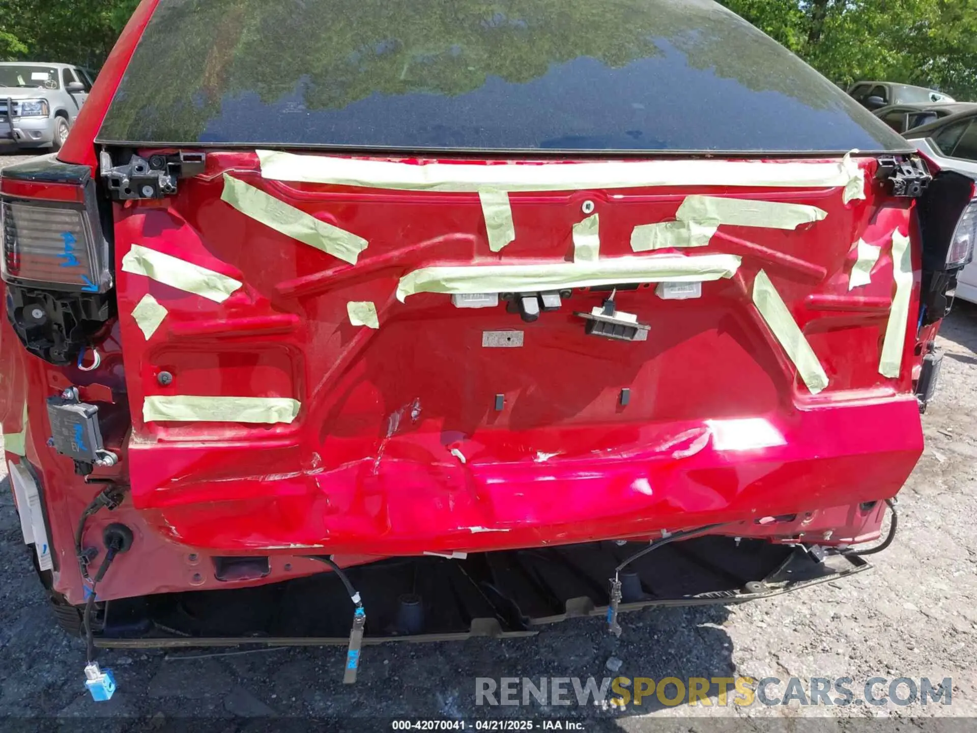 19 Photograph of a damaged car JTMAAAAA4PA026491 TOYOTA BZ4X 2023