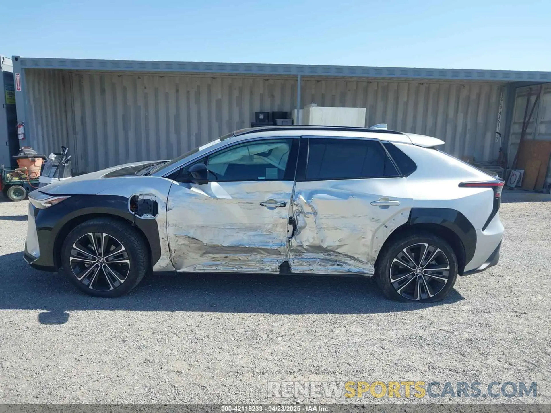 14 Photograph of a damaged car JTMAAAAA6PA015170 TOYOTA BZ4X 2023