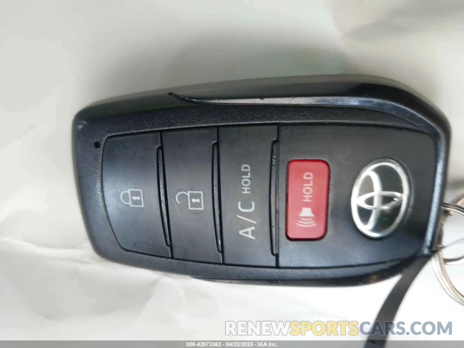 11 Фотография поврежденного автомобиля JTMAAAAA7PA016036 TOYOTA BZ4X 2023
