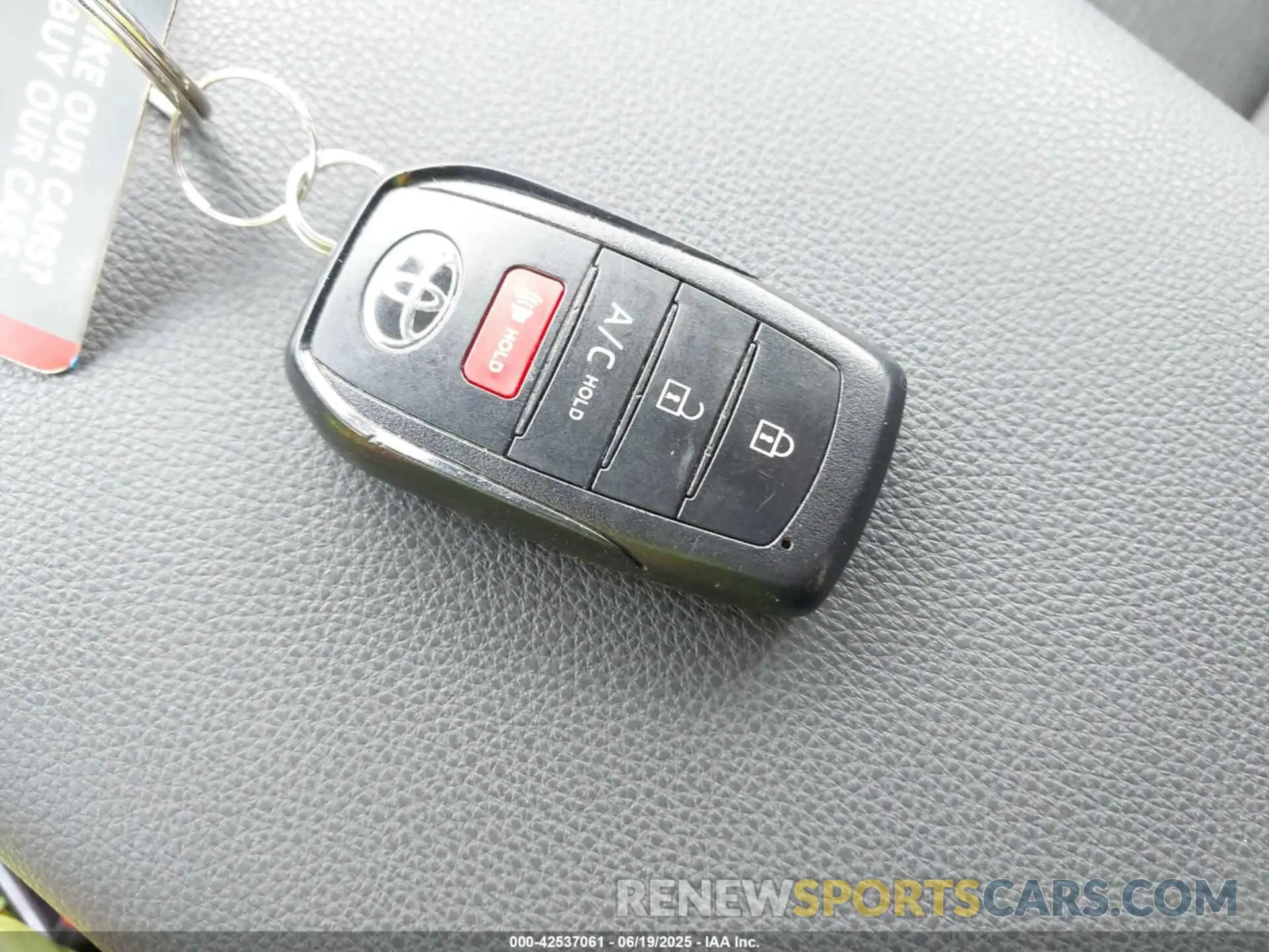 11 Фотография поврежденного автомобиля JTMABACA0PA022187 TOYOTA BZ4X 2023