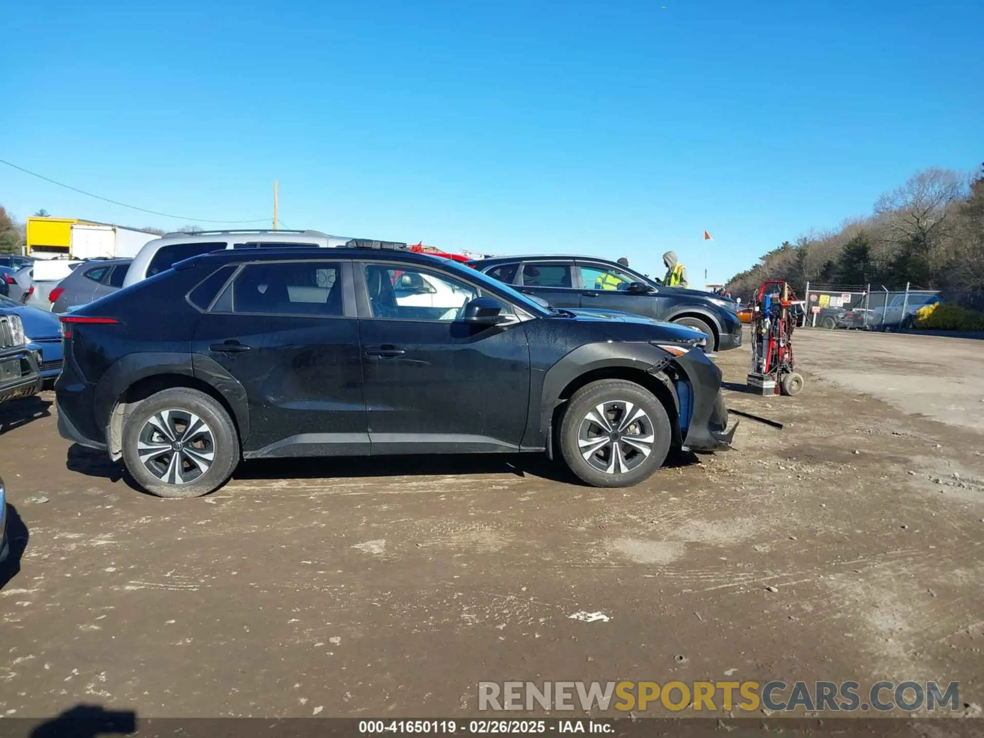 13 Фотография поврежденного автомобиля JTMABACA2PA022658 TOYOTA BZ4X 2023