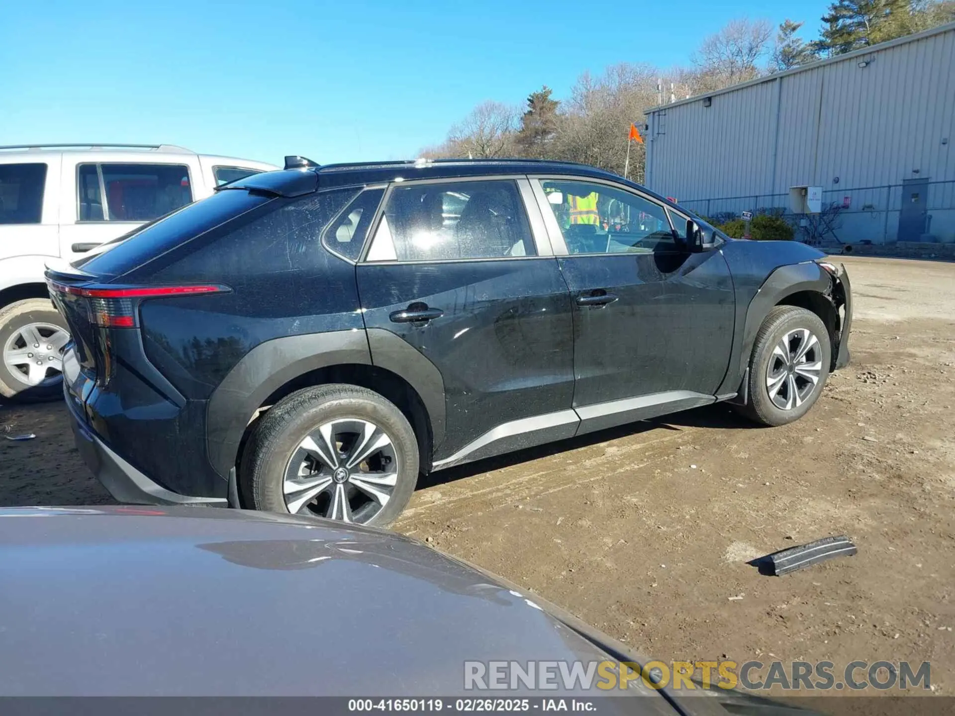 4 Фотография поврежденного автомобиля JTMABACA2PA022658 TOYOTA BZ4X 2023