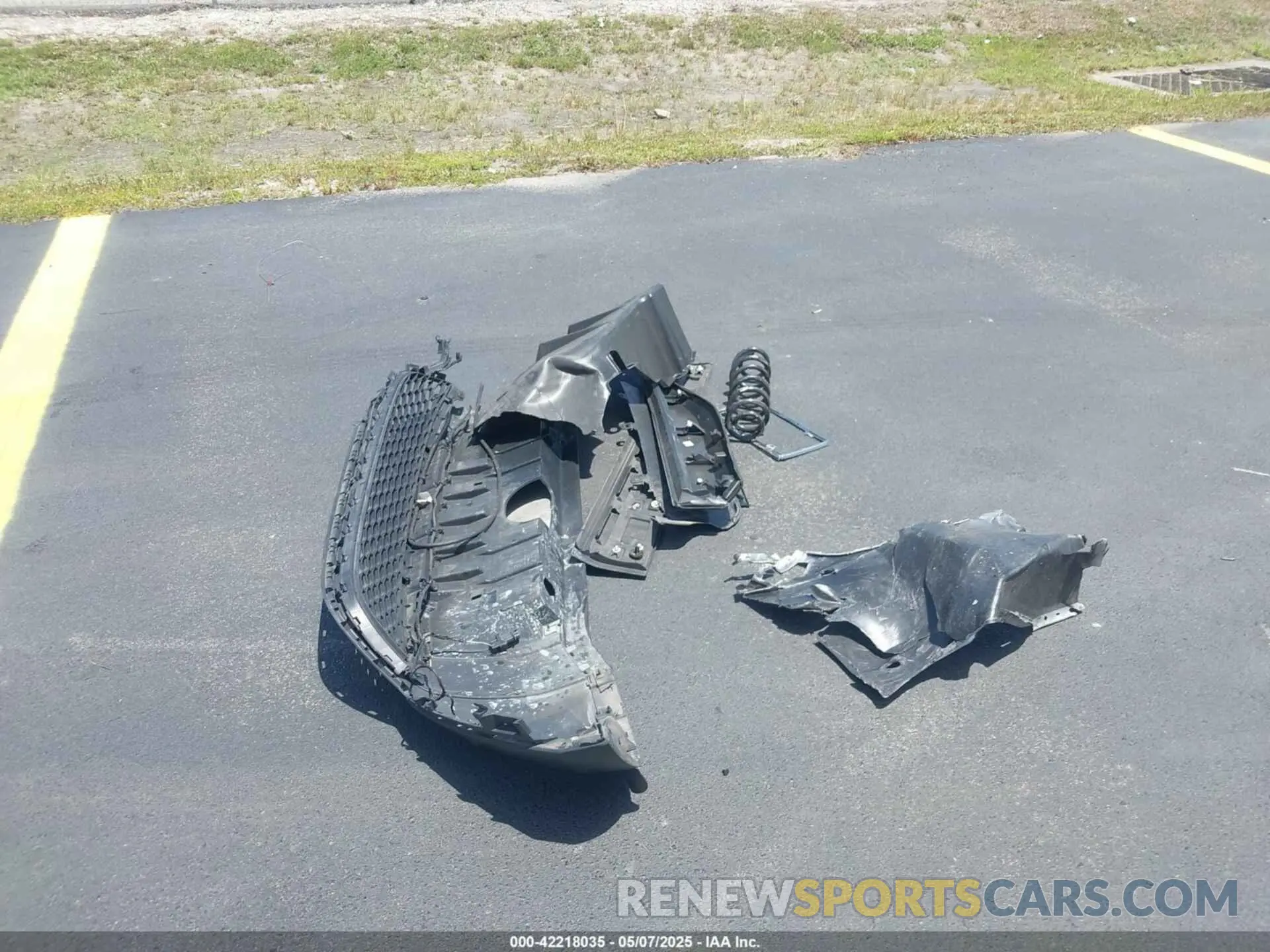 12 Photograph of a damaged car JTMAAAAA2RA052994 TOYOTA BZ4X 2024