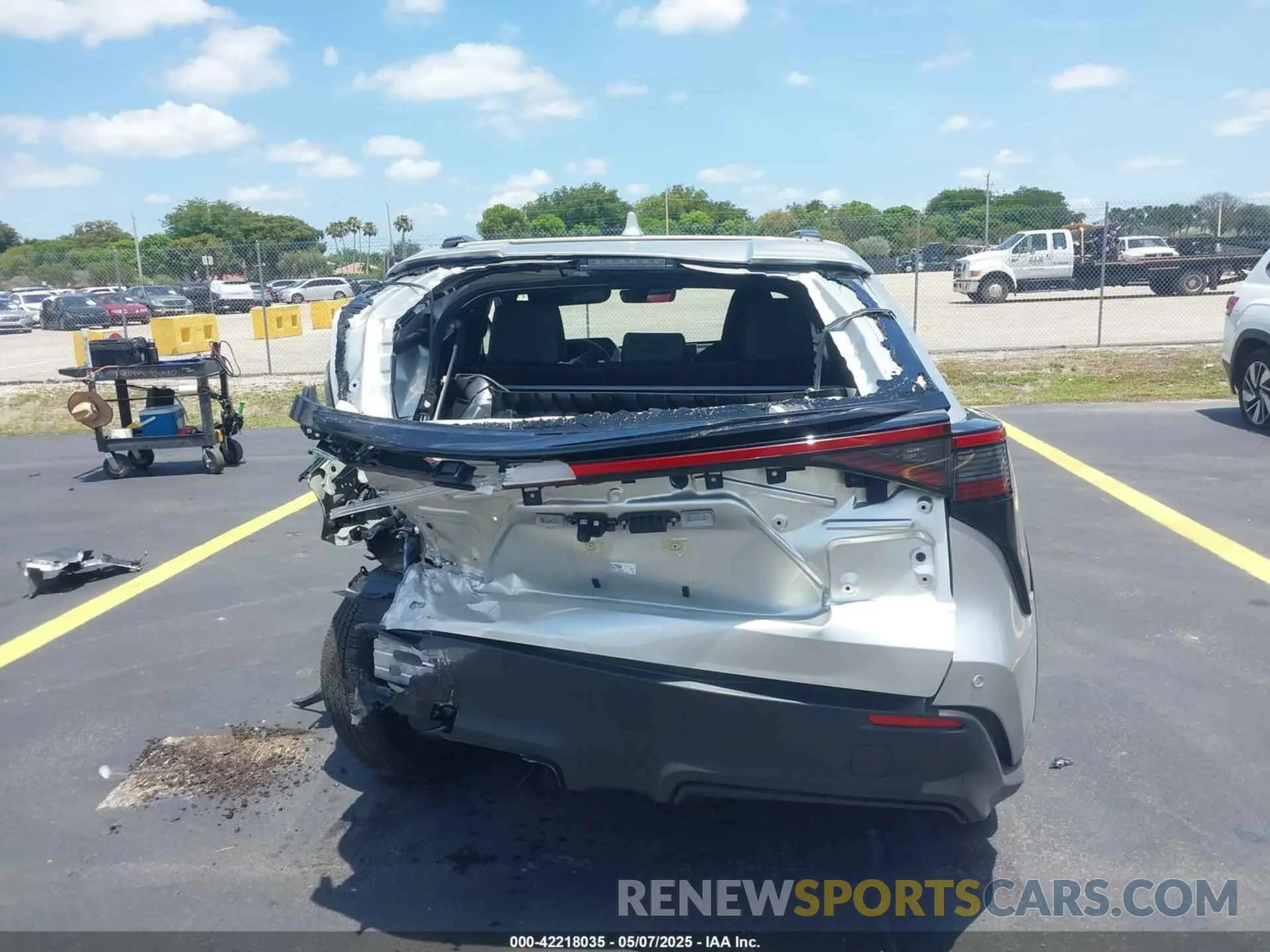 17 Photograph of a damaged car JTMAAAAA2RA052994 TOYOTA BZ4X 2024