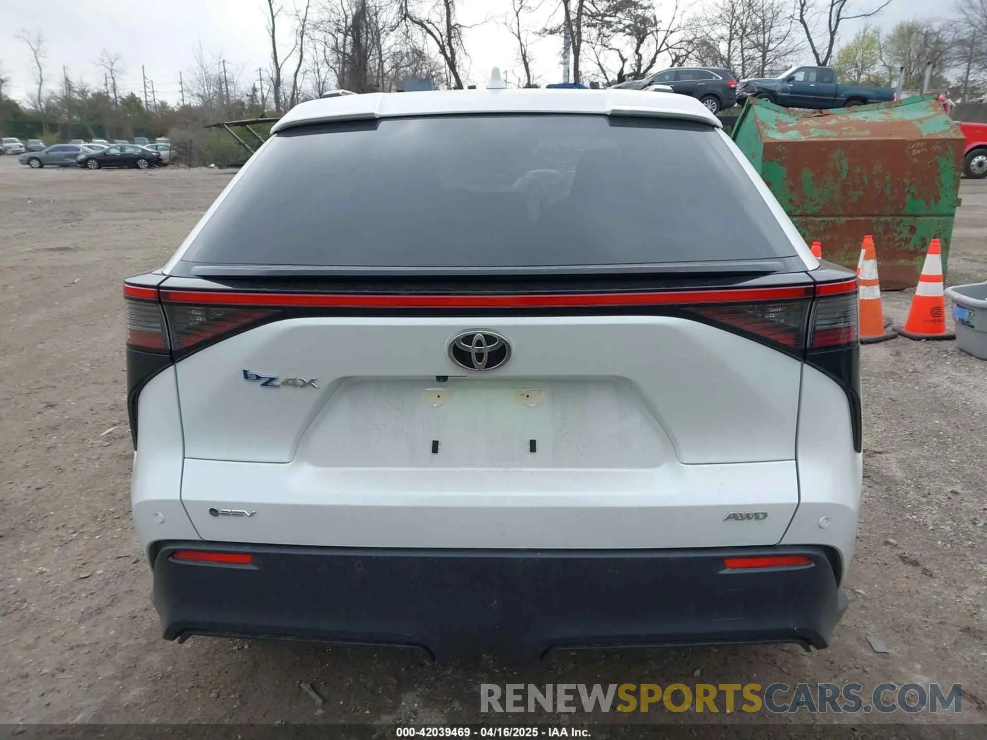 16 Фотография поврежденного автомобиля JTMABACA4RA074618 TOYOTA BZ4X 2024