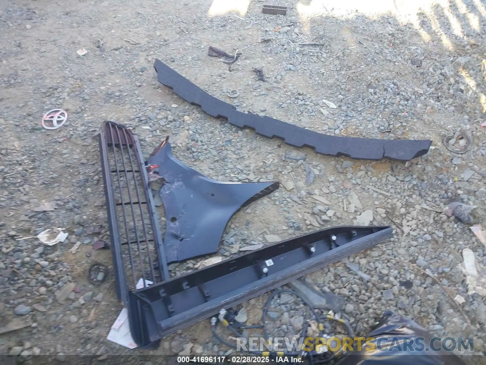12 Фотография поврежденного автомобиля JTMABACA5RA063871 TOYOTA BZ4X 2024