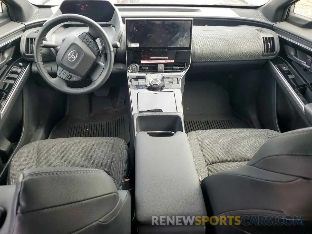 8 Фотография поврежденного автомобиля JTMABACA0PA035764 TOYOTA BZ4X XLE 2023