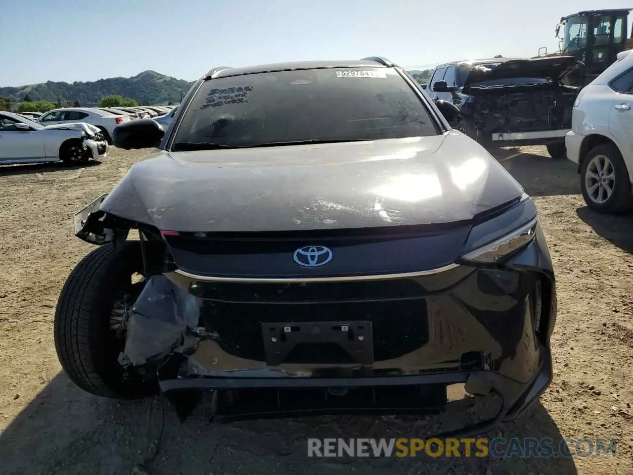 5 Фотография поврежденного автомобиля JTMABACA3PA030977 TOYOTA BZ4X XLE 2023