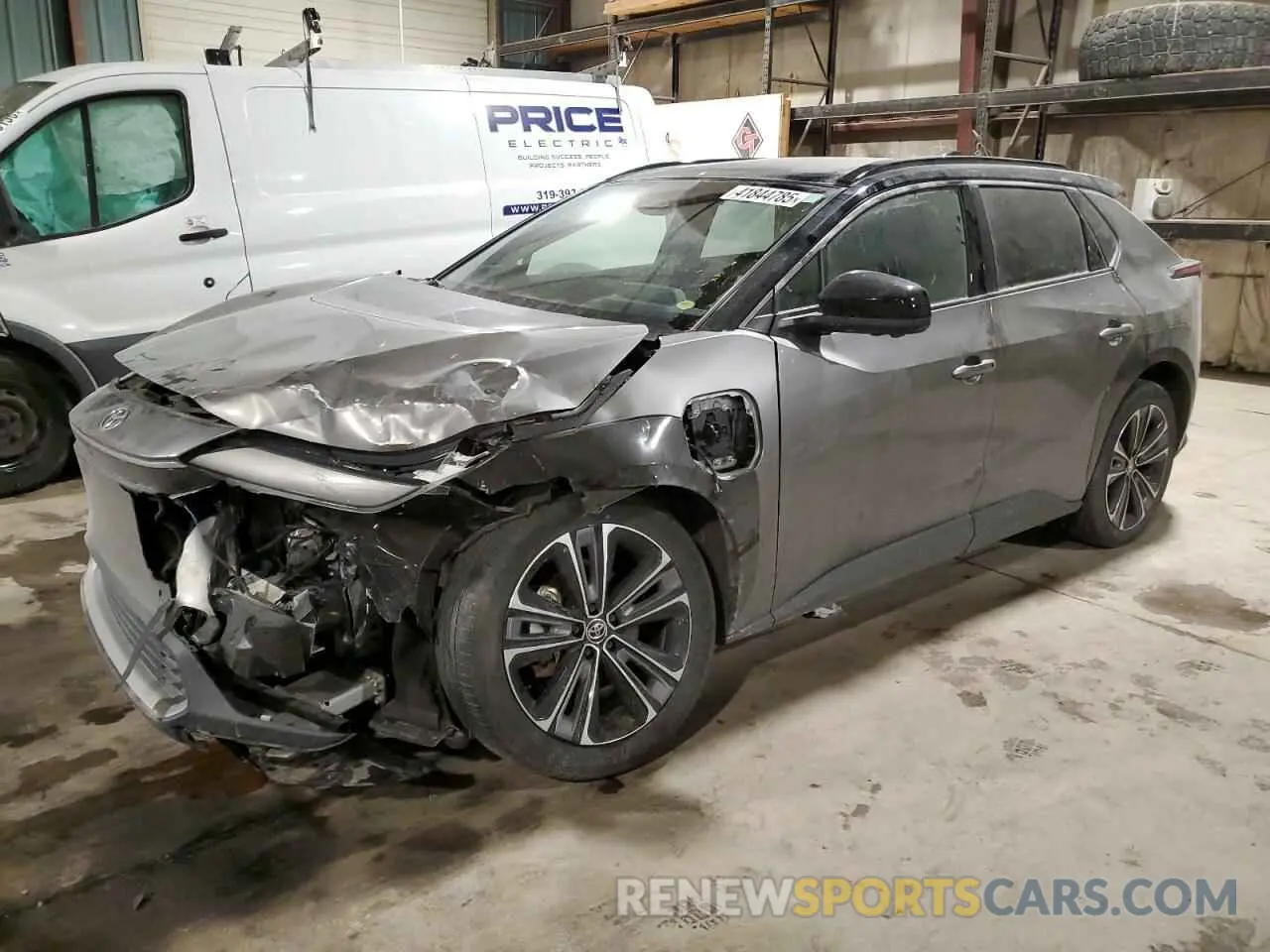 1 Фотография поврежденного автомобиля JTMABACA4PA015226 TOYOTA BZ4X XLE 2023
