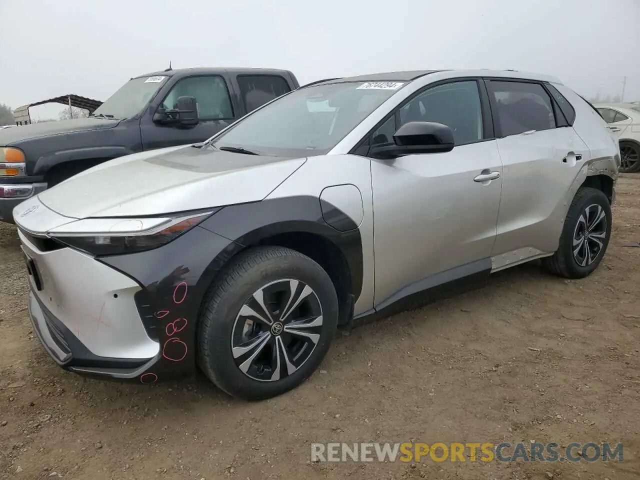 1 Фотография поврежденного автомобиля JTMABACA8PA021871 TOYOTA BZ4X XLE 2023