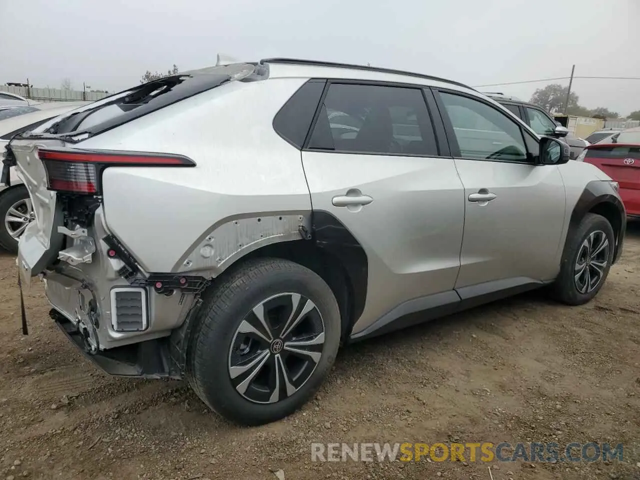 3 Фотография поврежденного автомобиля JTMABACA8PA021871 TOYOTA BZ4X XLE 2023