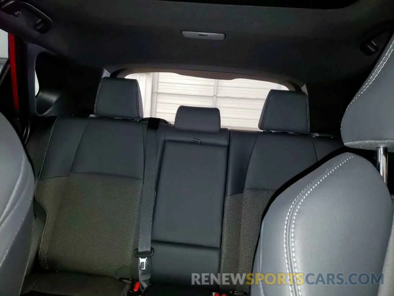 10 Фотография поврежденного автомобиля JTMAAAAA0RA048152 TOYOTA BZ4X XLE 2024