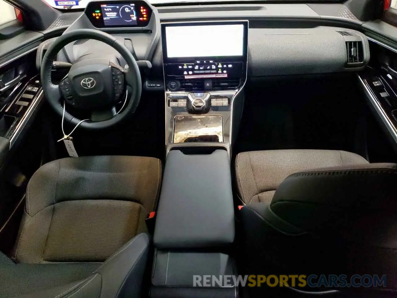 8 Фотография поврежденного автомобиля JTMAAAAA0RA048152 TOYOTA BZ4X XLE 2024