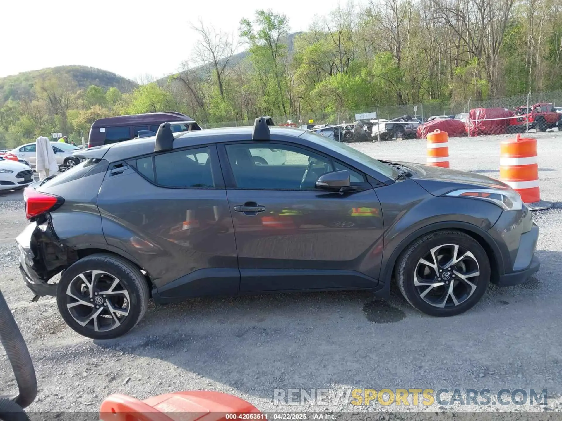 13 Photograph of a damaged car JTNKHMBX0K1013522 TOYOTA C-HR 2019