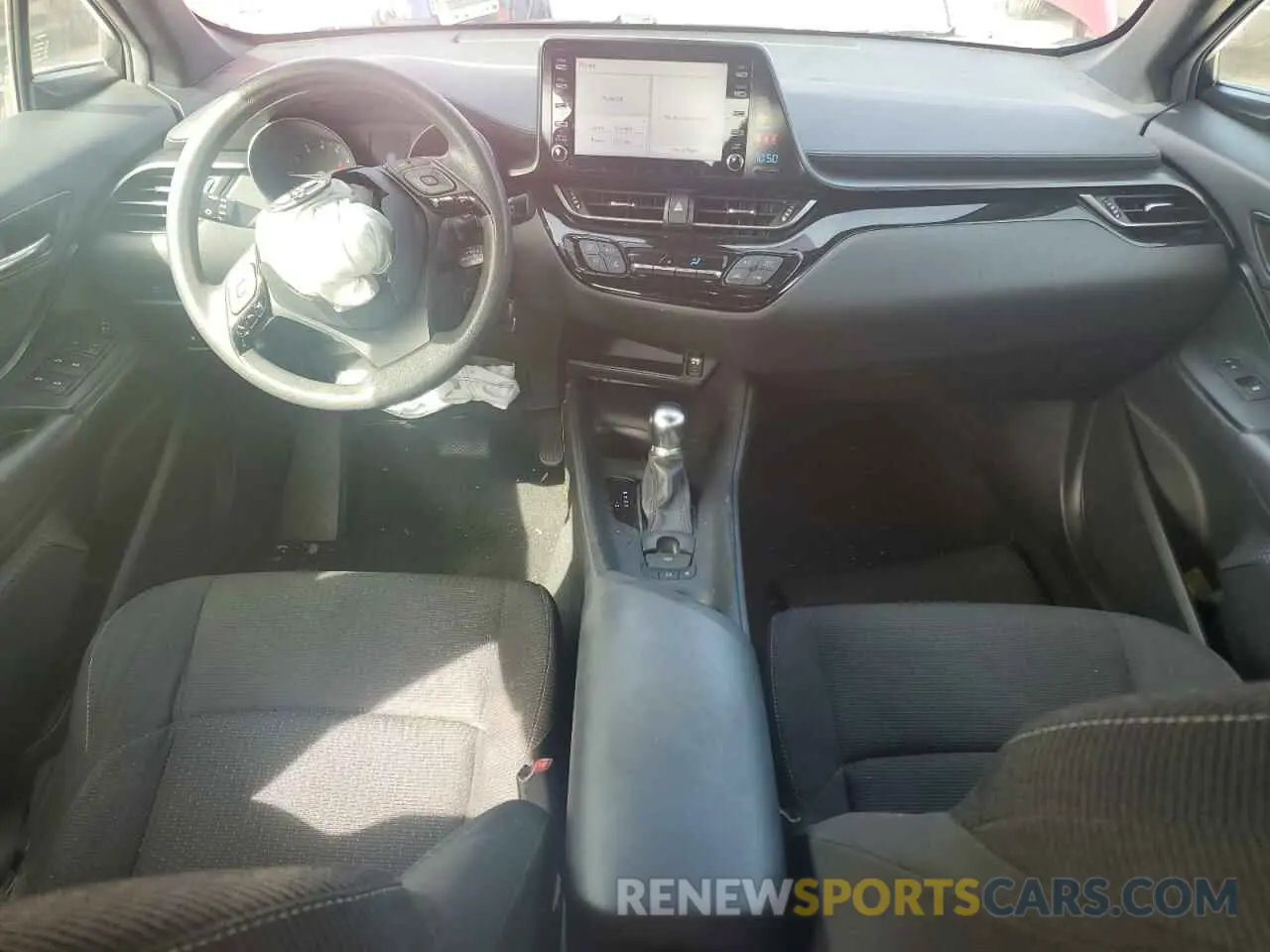8 Фотография поврежденного автомобиля JTNKHMBX0K1017361 TOYOTA C-HR 2019