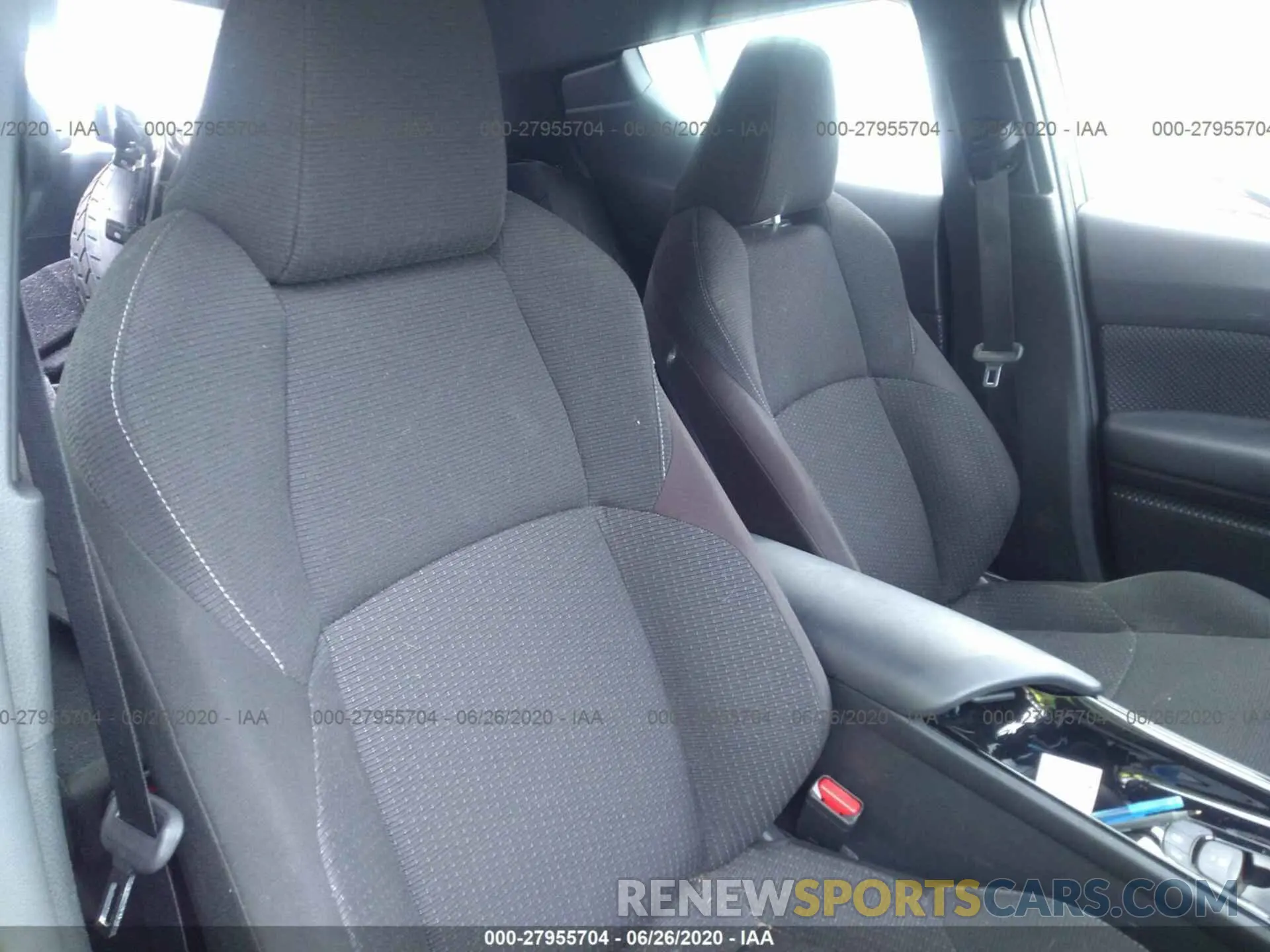8 Photograph of a damaged car JTNKHMBX0K1024987 TOYOTA C-HR 2019