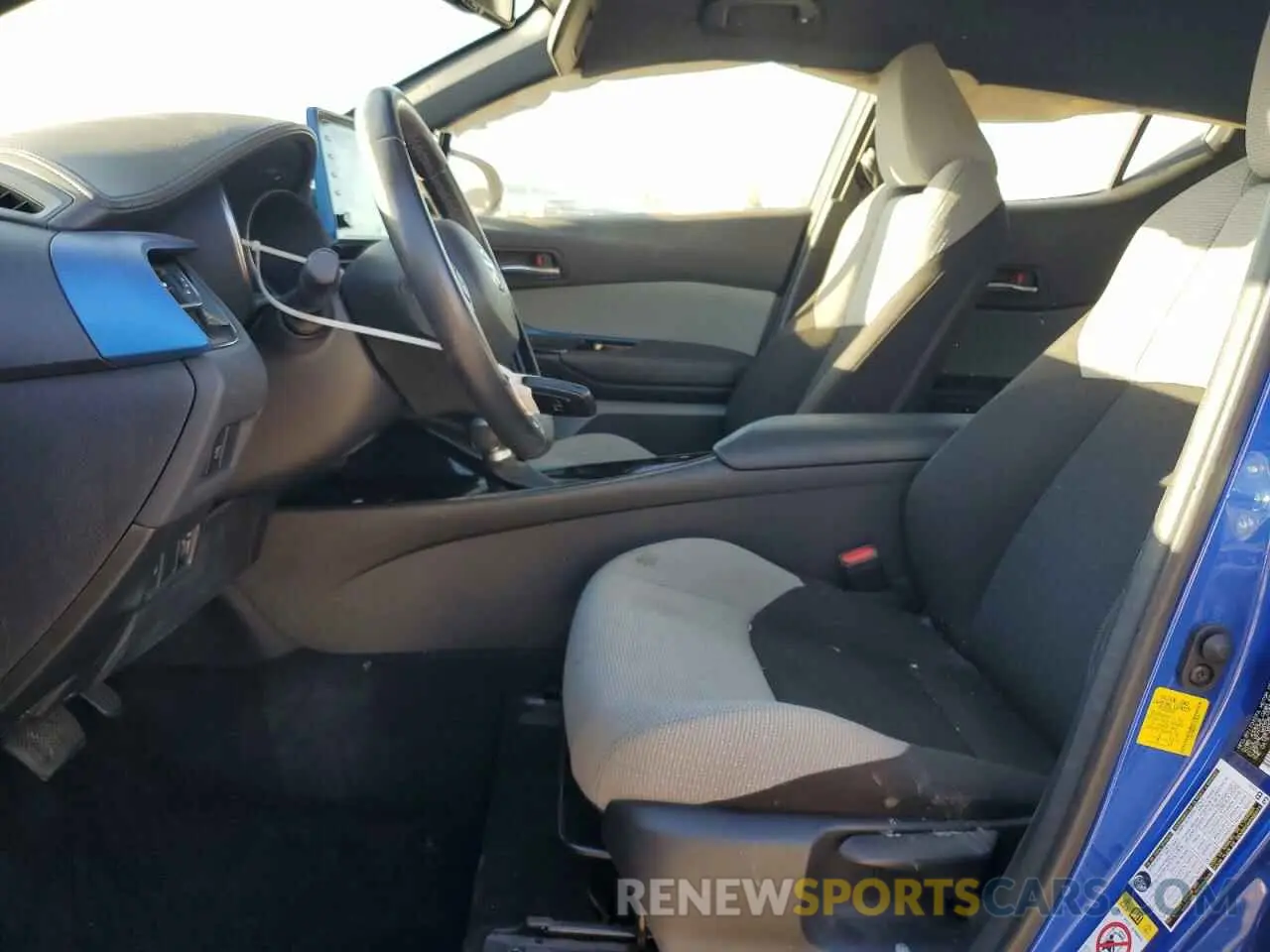 7 Photograph of a damaged car JTNKHMBX0K1025444 TOYOTA C-HR 2019