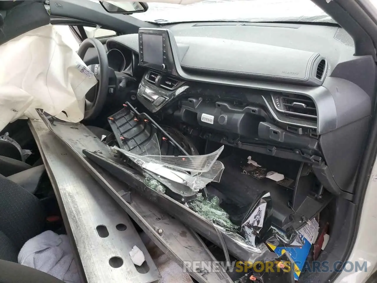 8 Photograph of a damaged car JTNKHMBX0K1032619 TOYOTA C-HR 2019