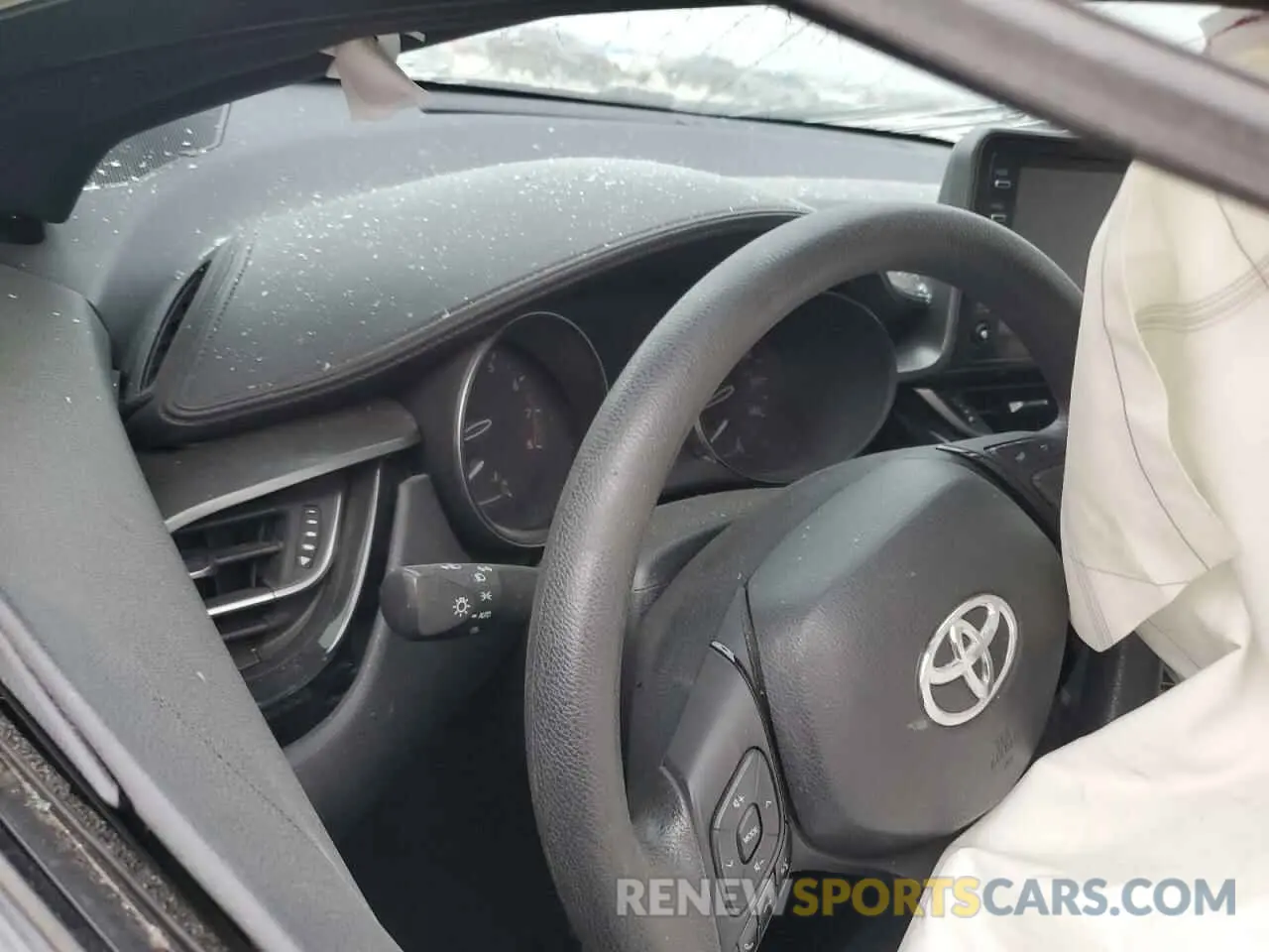 9 Photograph of a damaged car JTNKHMBX0K1032619 TOYOTA C-HR 2019