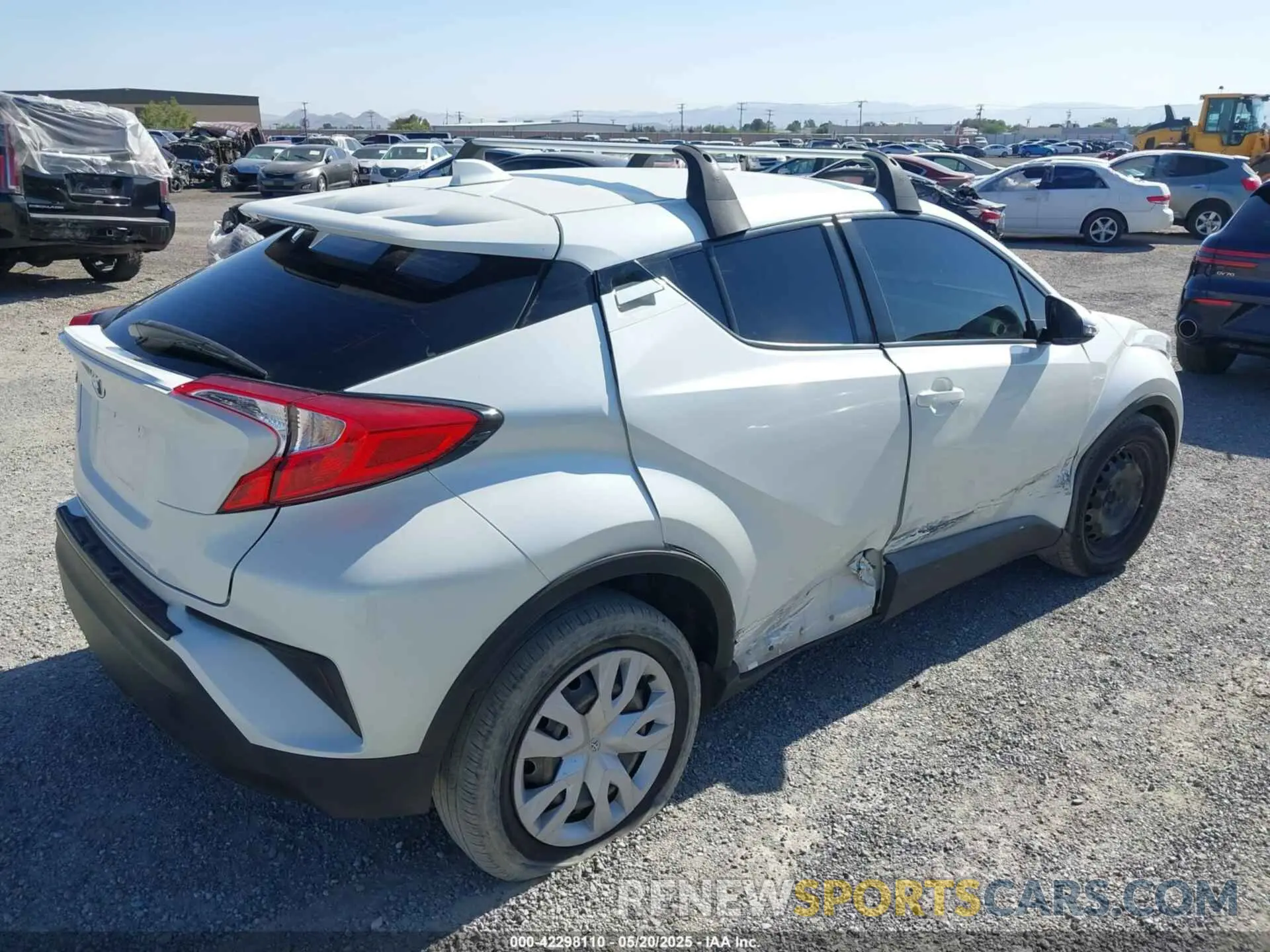 4 Фотография поврежденного автомобиля JTNKHMBX0K1049131 TOYOTA C-HR 2019