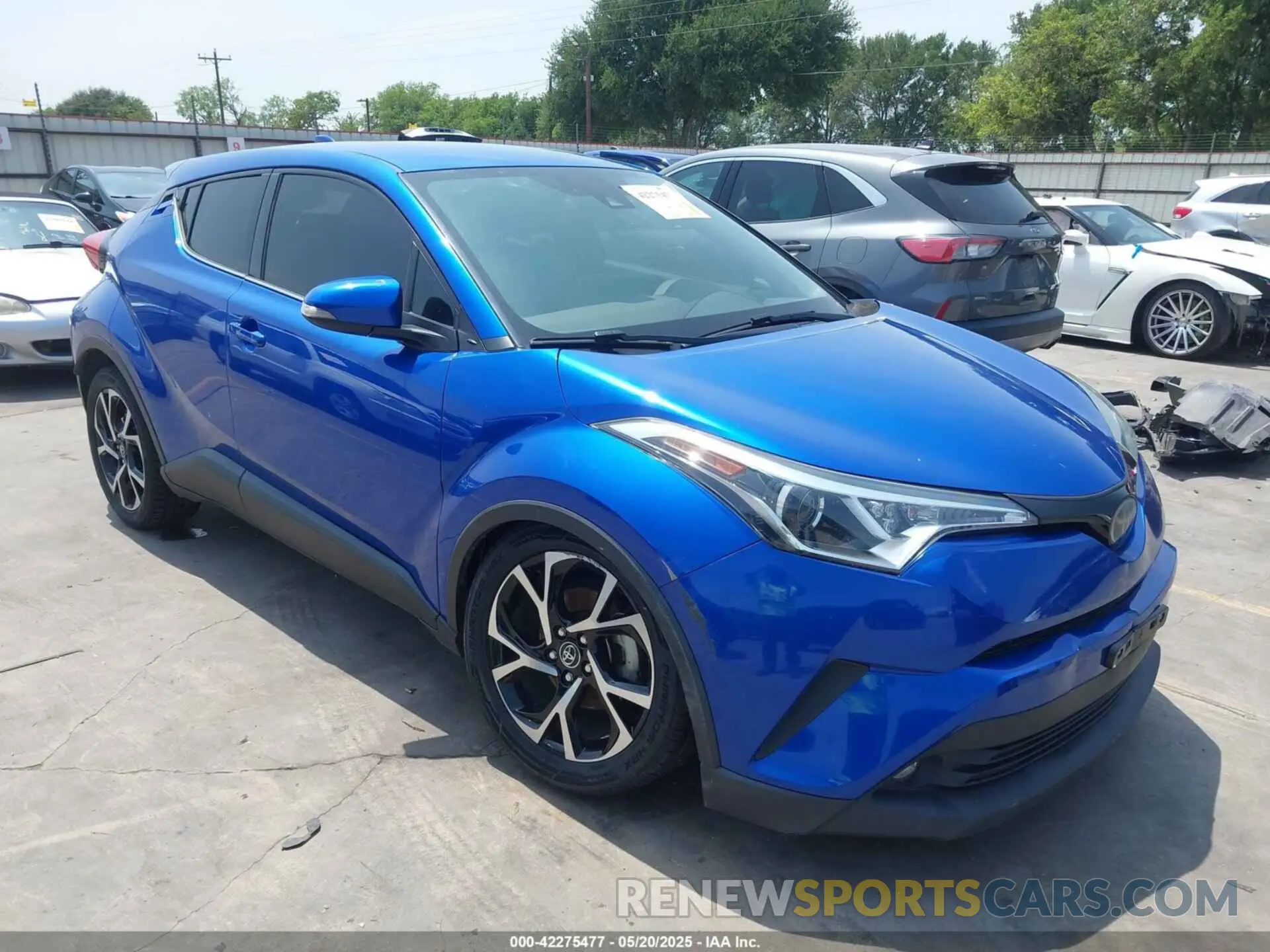1 Фотография поврежденного автомобиля JTNKHMBX1K1021113 TOYOTA C-HR 2019