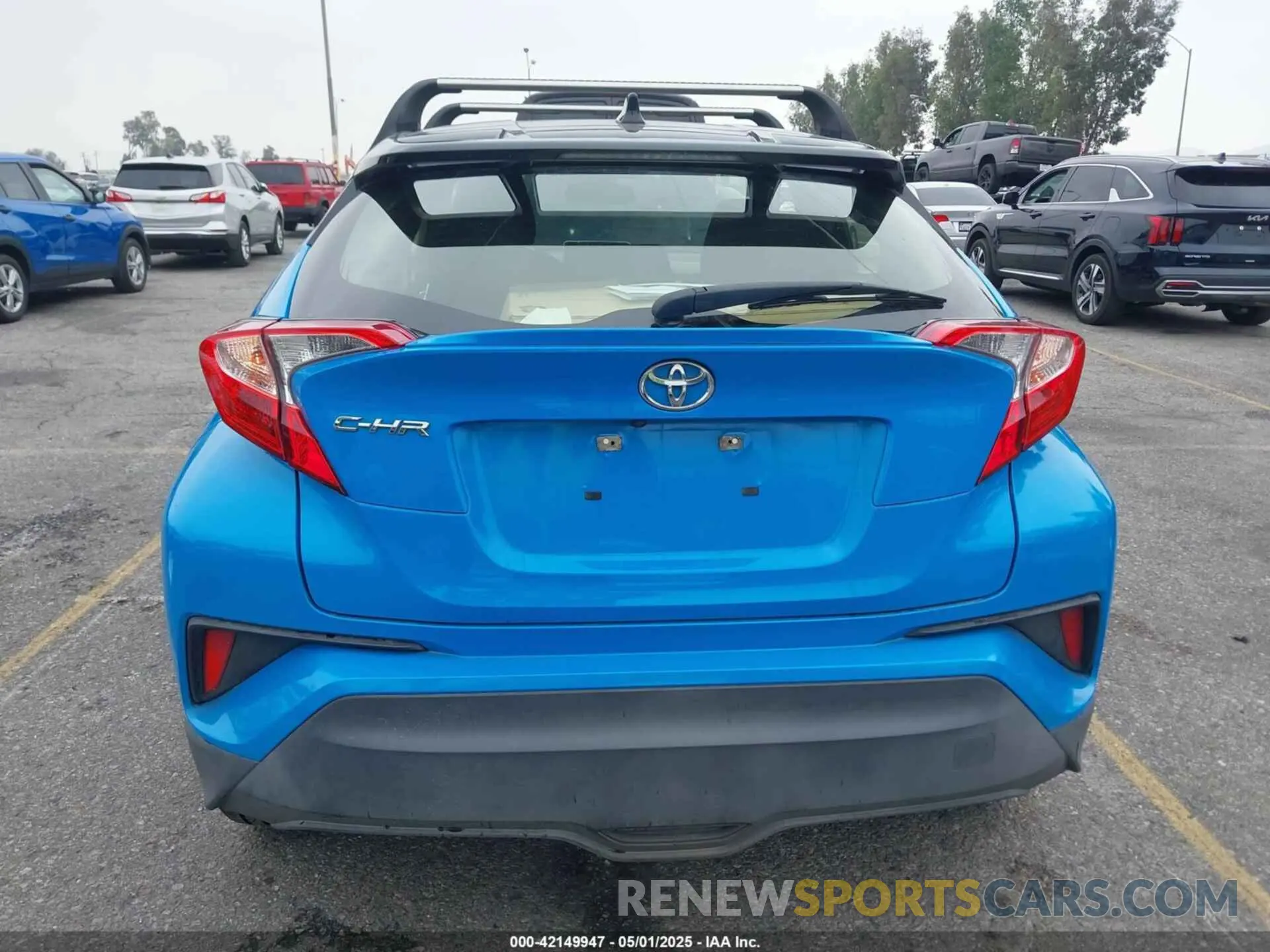 16 Photograph of a damaged car JTNKHMBX1K1031351 TOYOTA C-HR 2019