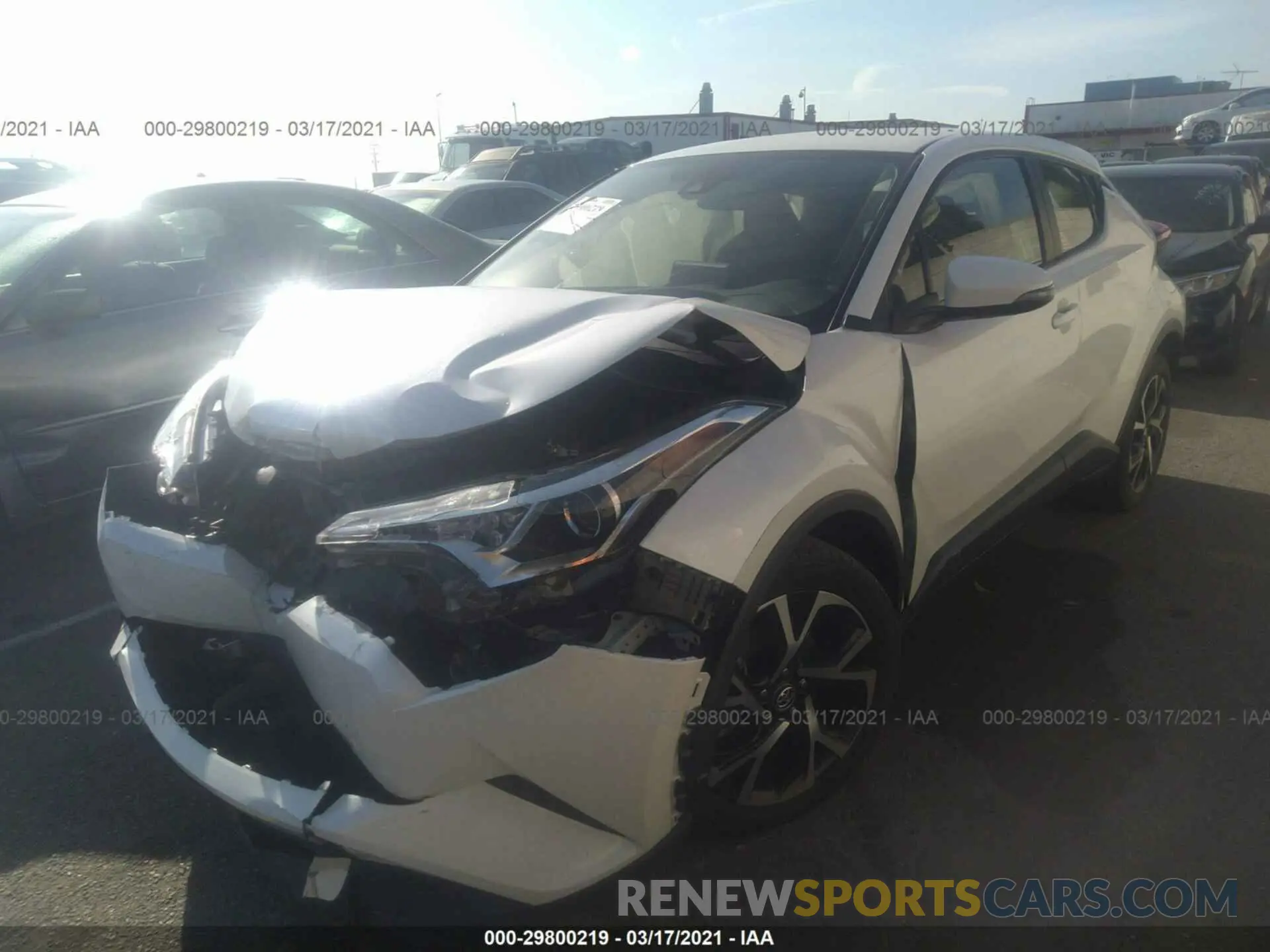 2 Фотография поврежденного автомобиля JTNKHMBX2K1017779 TOYOTA C-HR 2019