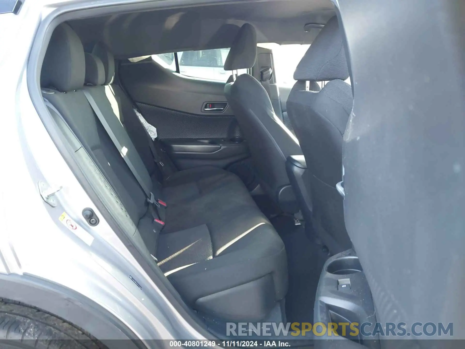 8 Фотография поврежденного автомобиля JTNKHMBX2K1019340 TOYOTA C-HR 2019