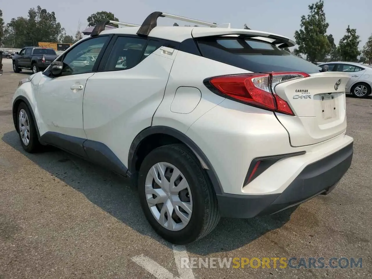 2 Фотография поврежденного автомобиля JTNKHMBX2K1032797 TOYOTA C-HR 2019