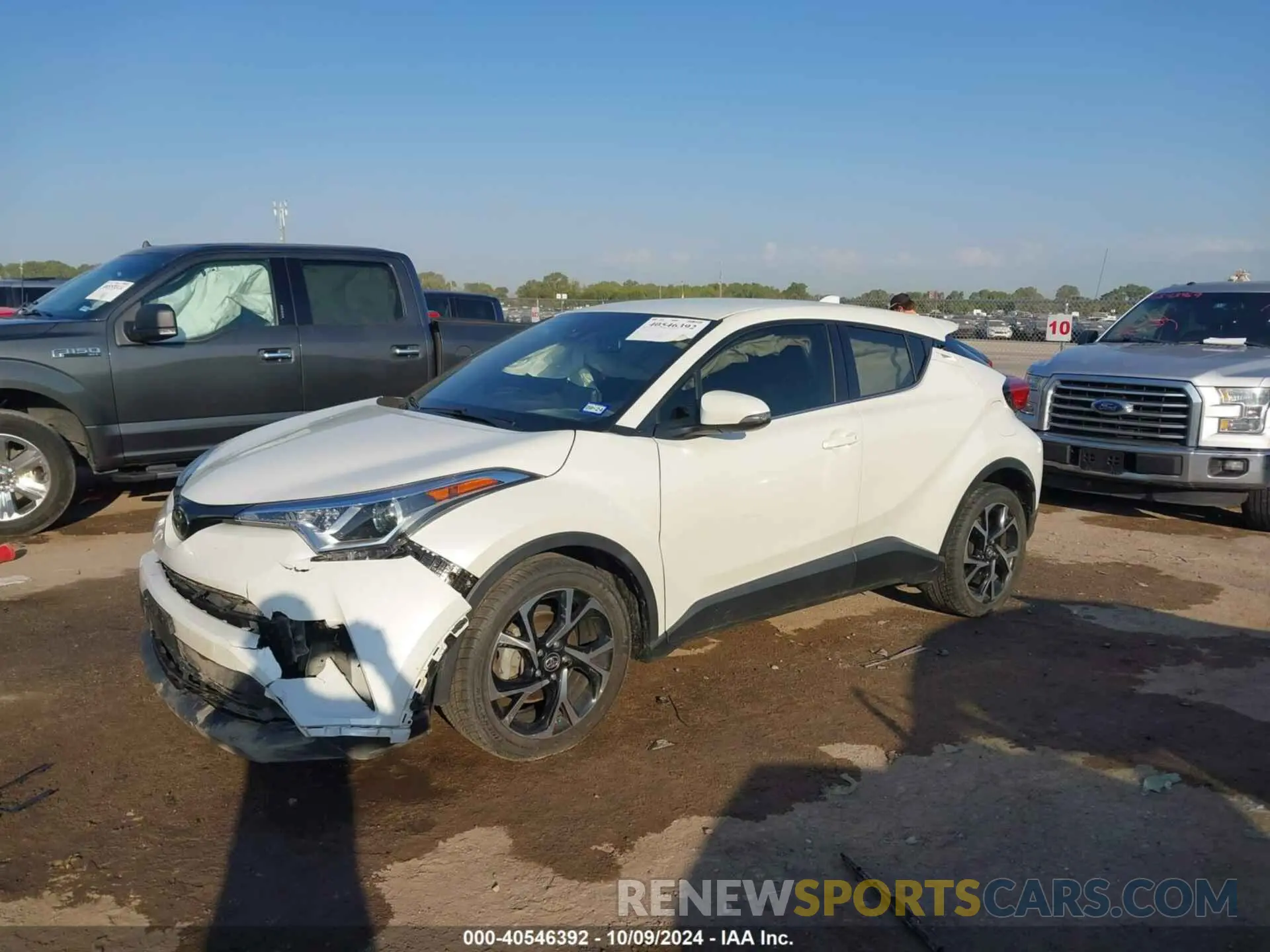 2 Фотография поврежденного автомобиля JTNKHMBX2K1047526 TOYOTA C-HR 2019