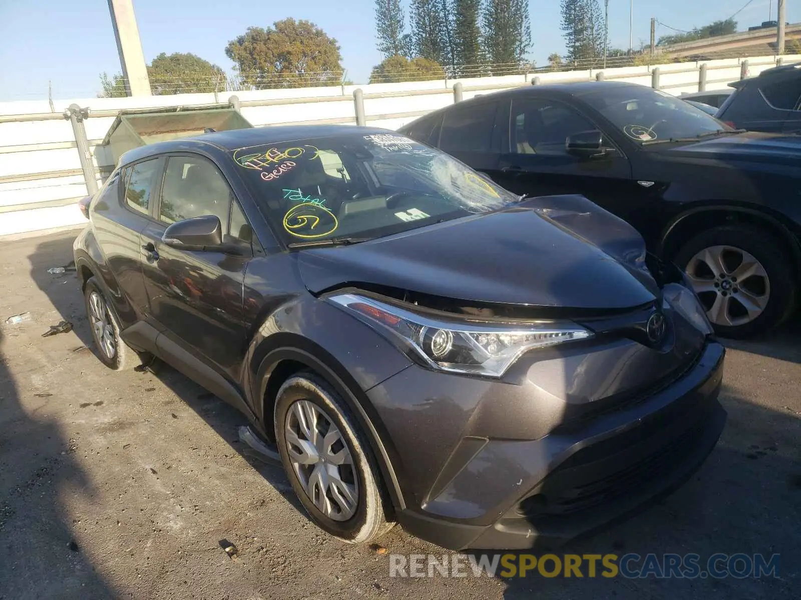 1 Photograph of a damaged car JTNKHMBX3K1025339 TOYOTA C-HR 2019