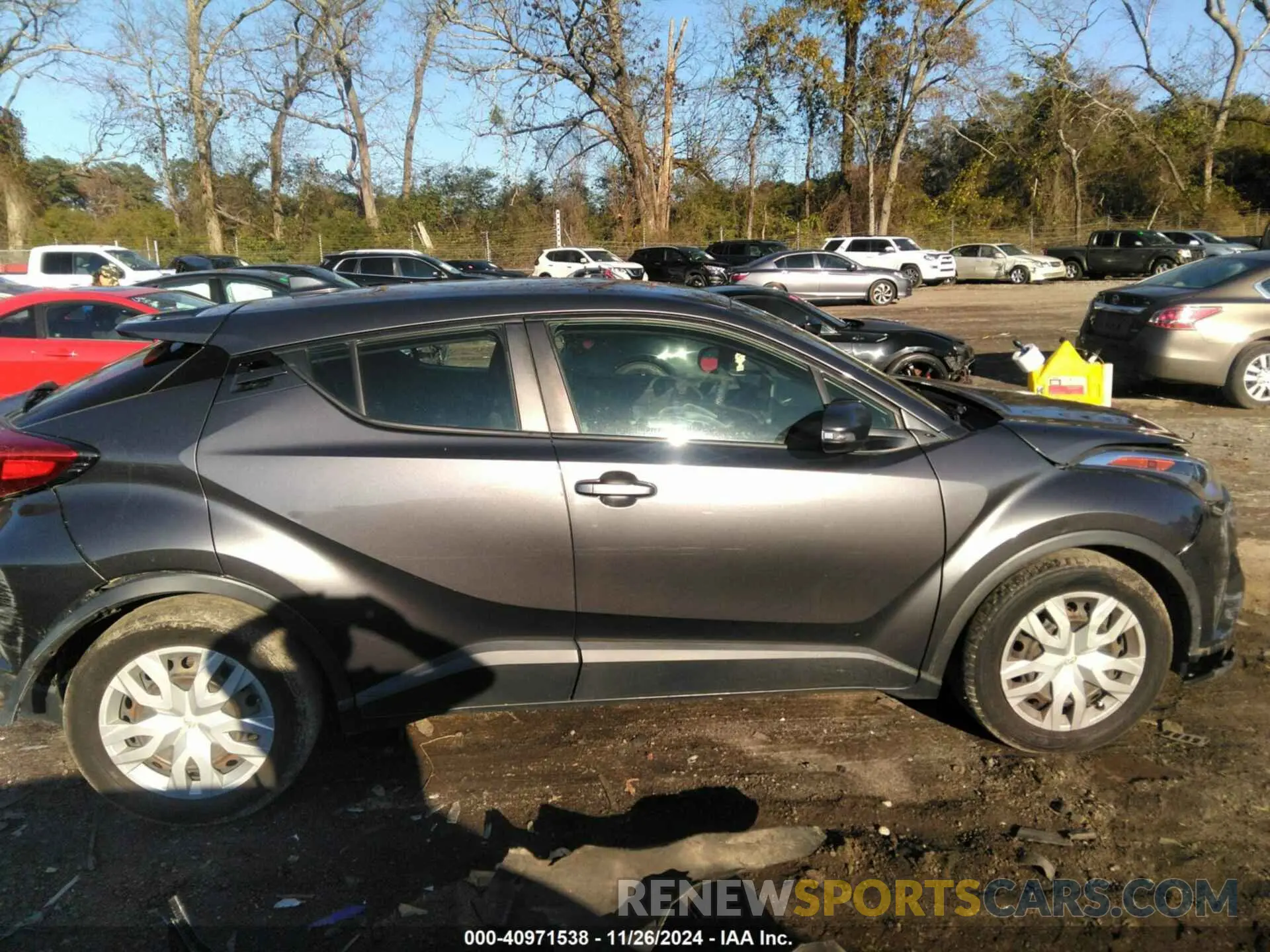 13 Фотография поврежденного автомобиля JTNKHMBX3K1034591 TOYOTA C-HR 2019