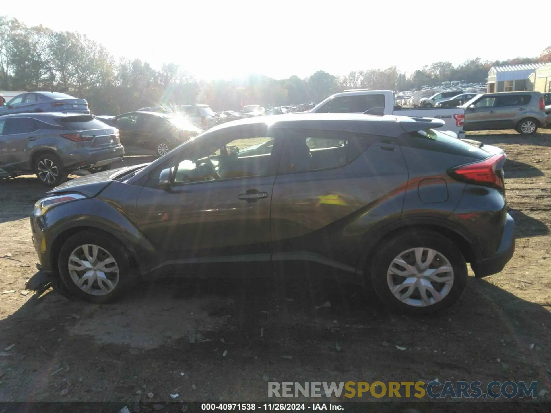 14 Фотография поврежденного автомобиля JTNKHMBX3K1034591 TOYOTA C-HR 2019