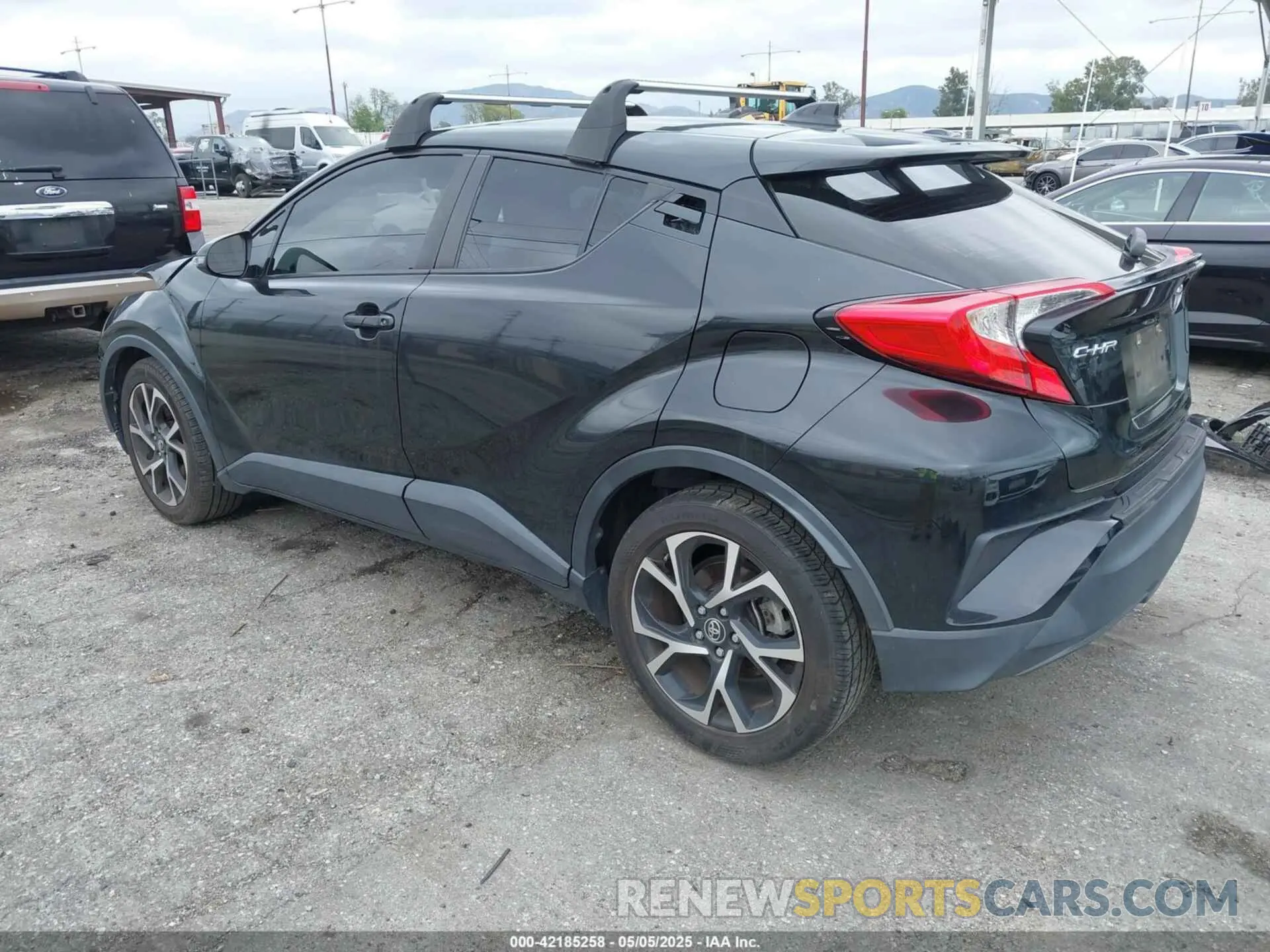 3 Фотография поврежденного автомобиля JTNKHMBX3K1038981 TOYOTA C-HR 2019