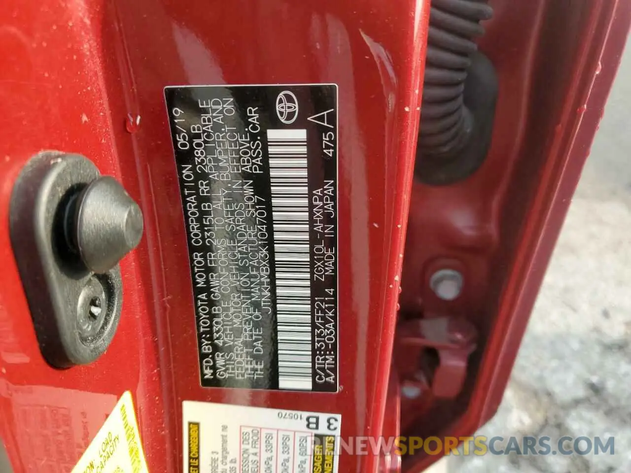 14 Photograph of a damaged car JTNKHMBX3K1047017 TOYOTA C-HR 2019