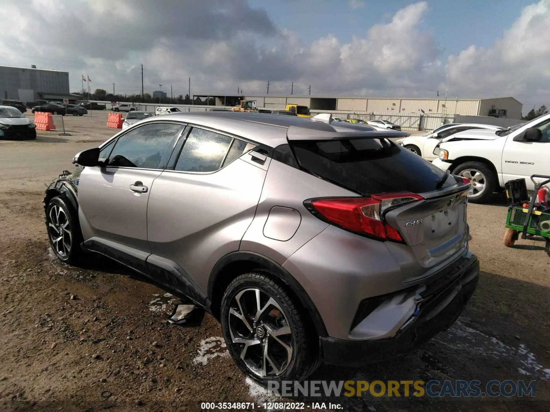 3 Фотография поврежденного автомобиля JTNKHMBX3K1056039 TOYOTA C-HR 2019