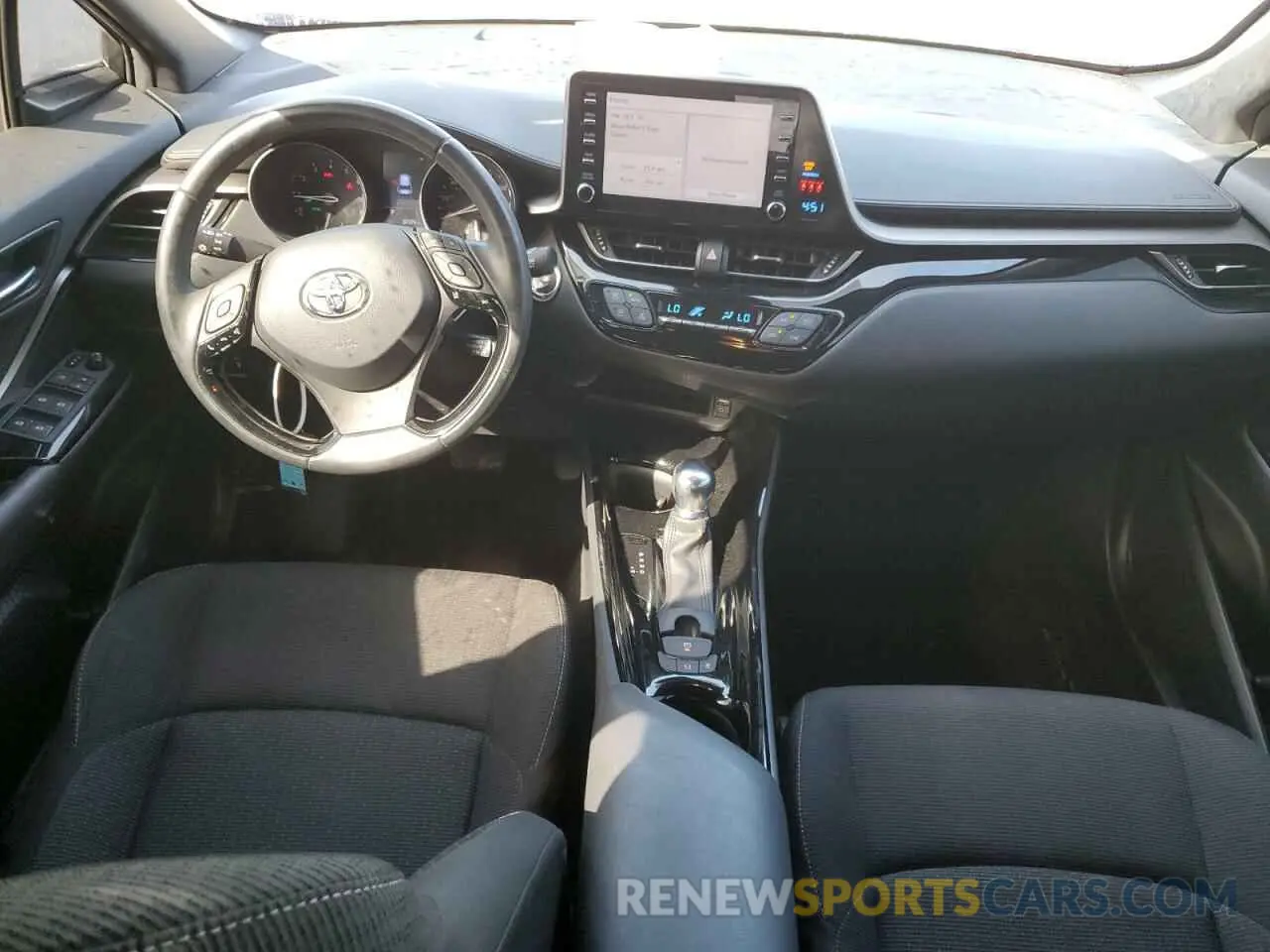 8 Photograph of a damaged car JTNKHMBX4K1019601 TOYOTA C-HR 2019