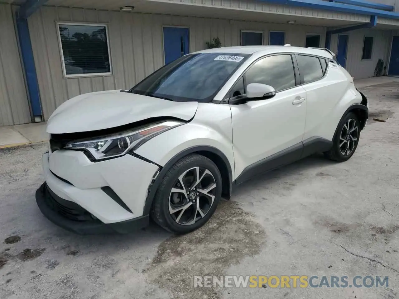 1 Фотография поврежденного автомобиля JTNKHMBX5K1016111 TOYOTA C-HR 2019
