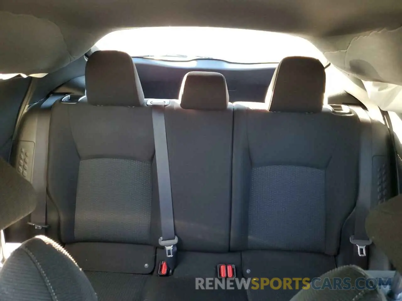 10 Photograph of a damaged car JTNKHMBX5K1025181 TOYOTA C-HR 2019