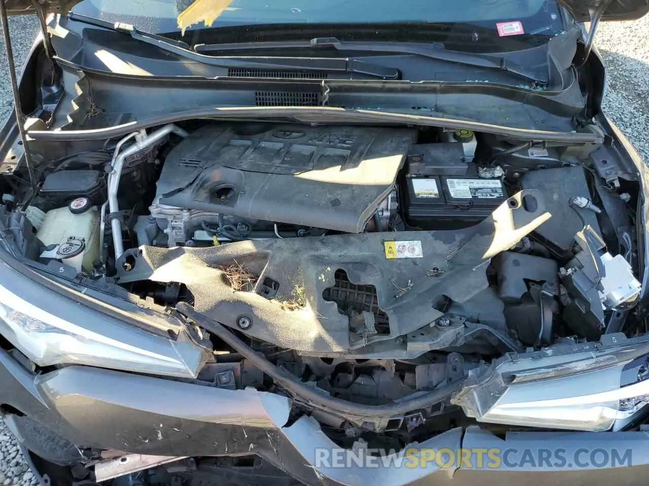12 Photograph of a damaged car JTNKHMBX5K1025181 TOYOTA C-HR 2019