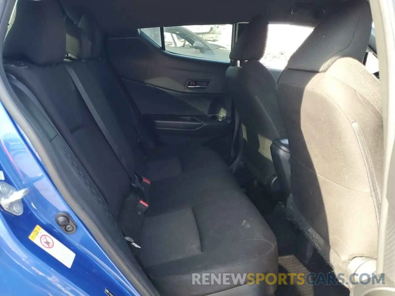 10 Фотография поврежденного автомобиля JTNKHMBX5K1031305 TOYOTA C-HR 2019