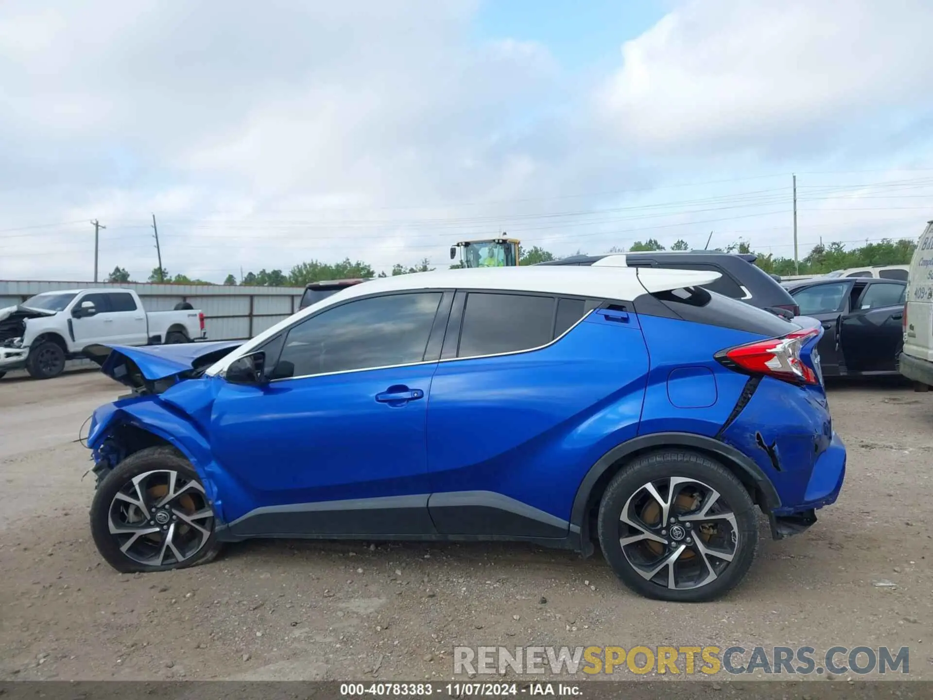 13 Photograph of a damaged car JTNKHMBX5K1043597 TOYOTA C-HR 2019